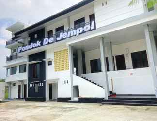 Exterior 2 De Jempol Tawangmangu