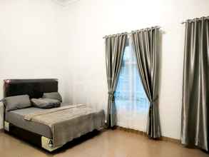 Bedroom 4 Guest House Syariah Bunga Intan RedPartner