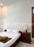 BEDROOM Saraswati Traditional Homestay Temanggung RedPartner