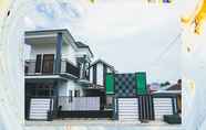 Exterior 7 Pondokan Guest House Rinjani Syariah