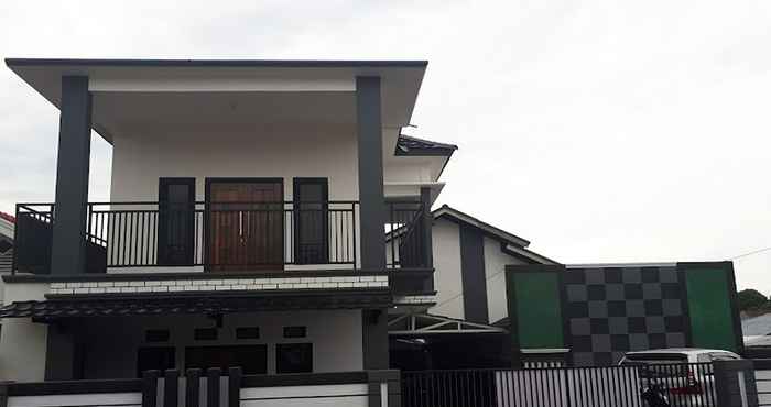 Exterior Pondokan Guest House Rinjani Syariah