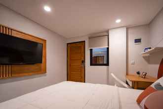 Kamar Tidur 4 Cove Urbanier