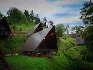 KEMA Merbabu powered by Cocotel, Rp 1.115.097