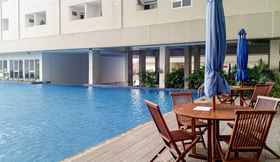 Swimming Pool 3 RedLiving Apartemen LoftVilles City - Pelangi Rooms