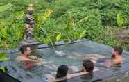 Kolam Renang 4 Jepun Bali Lake View And Natural Hotspring