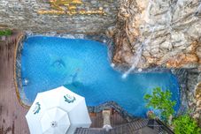 Swimming Pool Green LP Hotel & Apartment