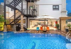 Swimming Pool 7 Green LP Hotel & Apartment