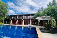 Kolam Renang SS Pool Villa Hill