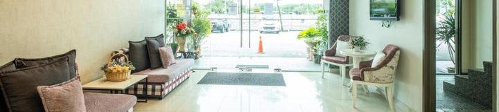 Lobi 4 BG Business Hotel