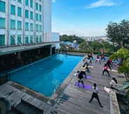 Kolam Renang 4 Five Premiere Hotel (Formerly Selyca Mulia Hotel)