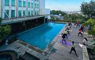 Kolam Renang 4 Five Premiere Hotel (Formerly Selyca Mulia Hotel)