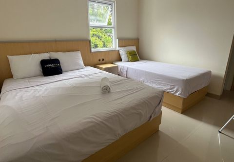 Phòng ngủ Urbanview Indria Inn Solo by RedDoorz