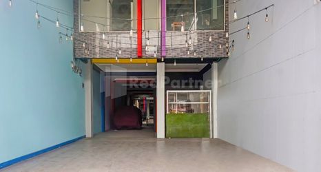 外部的 2 Puspita Homestay Mitra RedDoorz