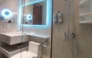 Toilet Kamar 3 Hotel 61 Aceh