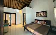 Bedroom 2 Tanjung Lima Hotel Legian