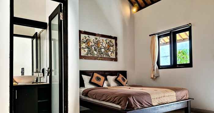 Bedroom Tanjung Lima Hotel Legian