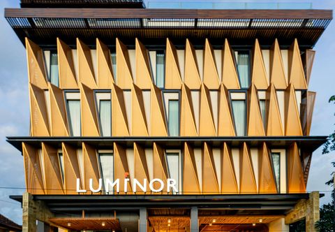 外観 Luminor Hotel Legian Seminyak