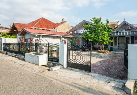 Exterior SUPER OYO Gandaria Guest House Near Masjid Raya Sumatera Barat