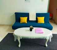 Common Space 2 Tasneem Muslim Homestay