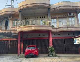 Bangunan 2 SPOT ON 93270 Handisa Homestay Syariah