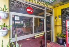 Lobby 2 OYO 93286 Yellow House Syariah