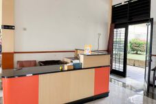 로비 Reddoorz Near BNS 2