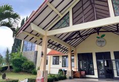 외관 6 Reddoorz Near BNS 2