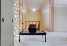 Lobby 5 SPOT ON 93245 Guest House Mulia Syariah 