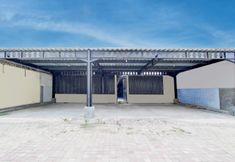 Exterior 3 SPOT ON 93245 Guest House Mulia Syariah 