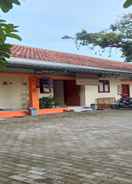 EXTERIOR_BUILDING SPOT ON 93452 Wulan Homestay 2  Syariah