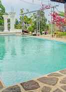 SWIMMING_POOL Capital O 93345 The Saka Guest House Syariah