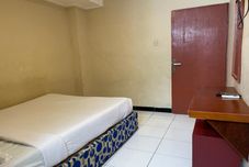 Kamar Tidur OYO 93285 Residence Hotel Syariah
