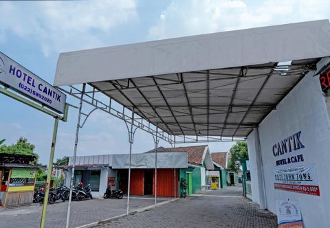 外観 Capital O 93331 By Hexa Niaga Hospitalita