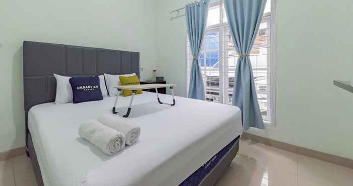 Kamar Tidur Urbanview Hotel Nakasya Burangrang