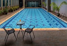 Kolam Renang 7 Grand Zuri Pematangsiantar