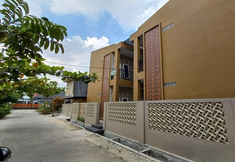 外観 Hotel O Pinus Jaya SyariahNearTaman Amaryllis Pekanbaru