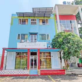 Exterior / Building1Capital O 93361 Dynasty Inn Syariah ,Monumen Djoeang 45飯店