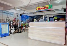 로비 6 Capital O 93361 Dynasty Inn Syariah 
