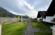 Exterior 7 Serene Wilderness Villa Near Batur Natural Hot Spring