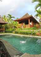 SWIMMING_POOL Eternal Villa with Pool Near Ceking Rice Terrace Tegallalang