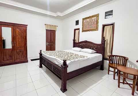 Kamar Tidur Tebluess Guesthouse Gianyar RedPartner