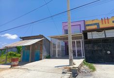 ภายนอกอาคาร 2 OYO 93299 Homestay Aqsa