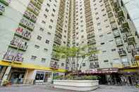 Exterior OYO 93439 The Suites Metro Apartment By Interindo