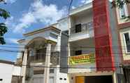 Bangunan 2 OYO 93309 Mely Homestay