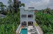 Swimming Pool 7 The Lavana La Bliss Villa North