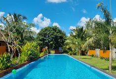 Kolam Renang 4 Coconut Beach Villa Langkawi