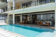 สระว่ายน้ำ Jadenhill Mountain View Villa 8 bedrooms with a hetaed private pool with movie room