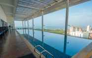 สระว่ายน้ำ 7 The Straits Melaka by Perfect Host