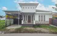 Exterior 3 OYO 93400 Pondok Tawing Rumbih