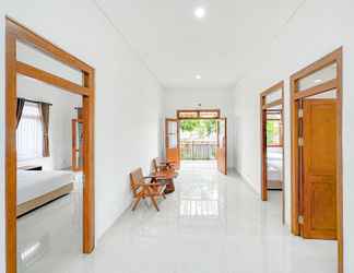 Lobi 2 Maharani Villa Tirtodipuran